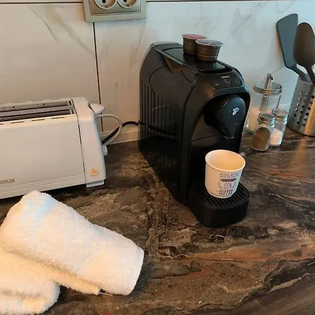 My Campus Studios, Free Parking, Self-check In *