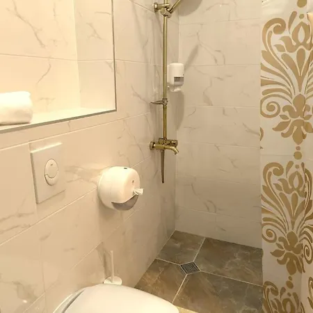 My Campus Studios, Free Parking, Self-check In